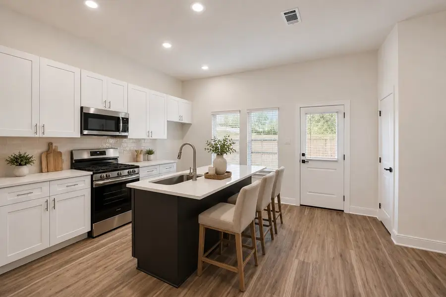 408 W Marlin Street, Willis, TX 77378 - #2