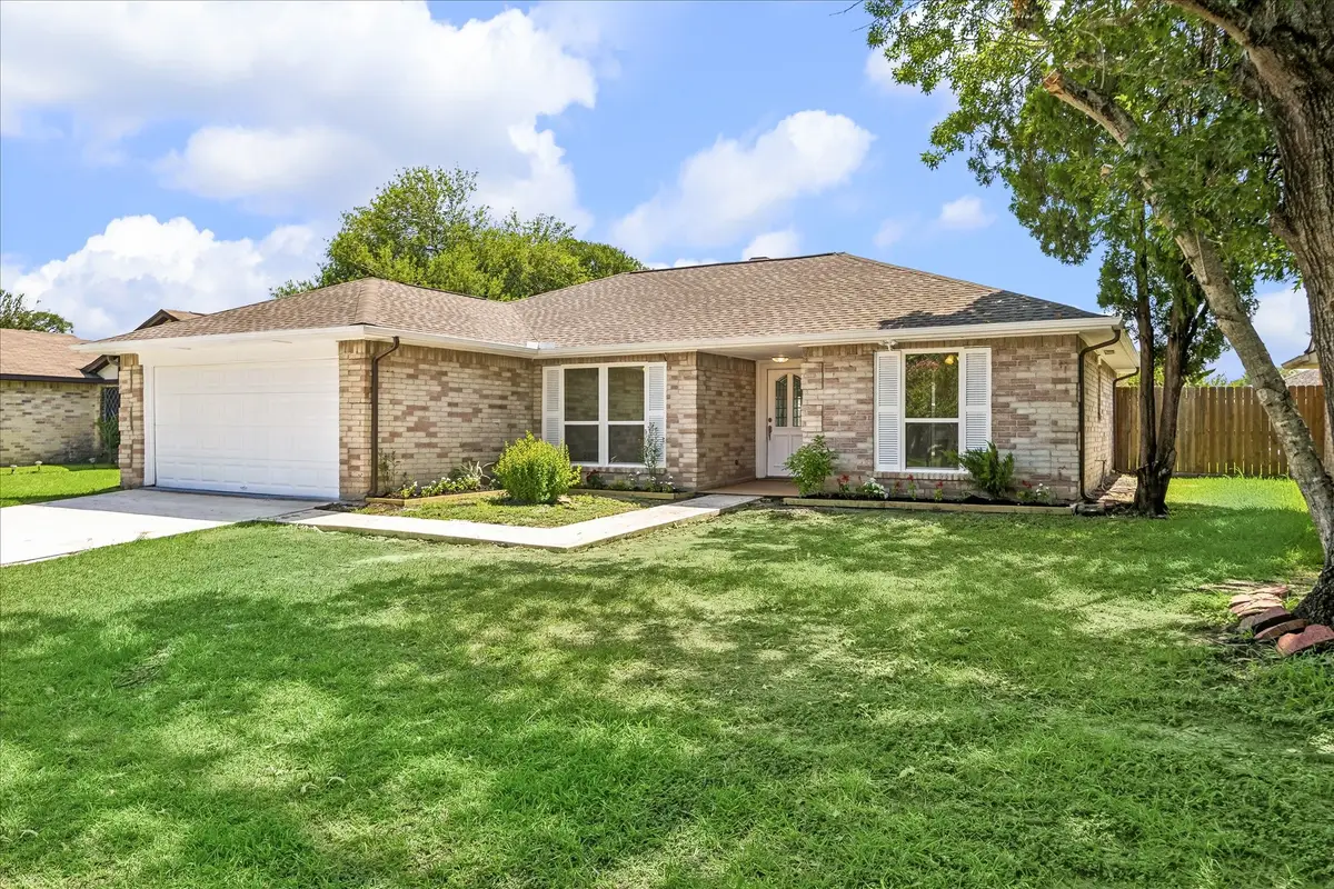 10111 Limewood Lane, Sugar Land, TX 77498 - #1