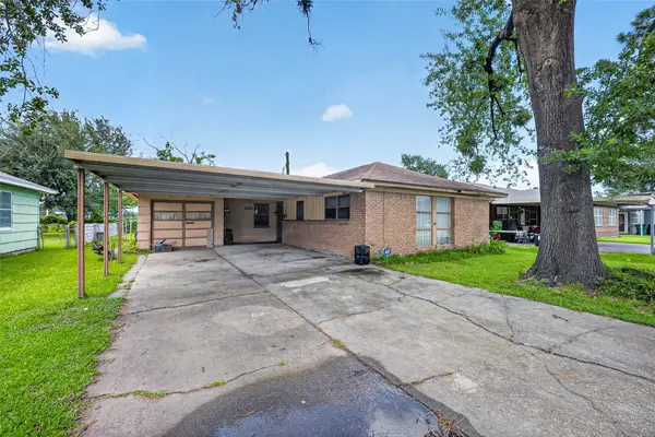 13017 Joliet Street, Houston, TX 77015