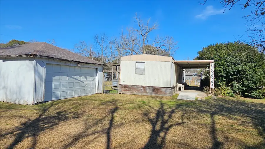 502 South Pine Circle, Pinehurst, TX 77362 - Image #3