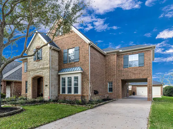 8310 Crescent Knolls Drive, Richmond, TX 77406