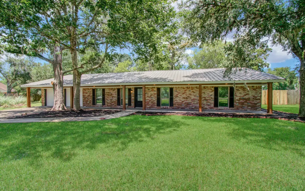 6930 Oak Bend Drive, Alvin, TX 77511 - #1
