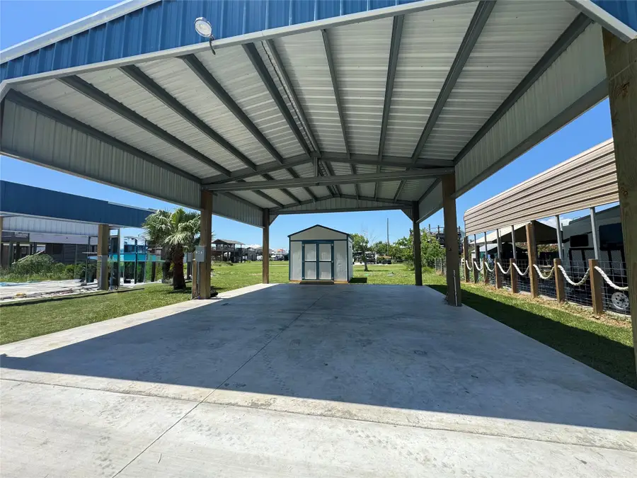 147 N Mae Circle, Crystal Beach, TX 77650 - #3