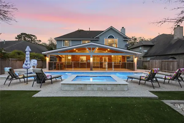 1513 Mija Lane, Seabrook, TX 77586