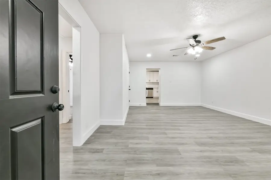 2121 County Road 892, Alvin, TX 77511 - Image #2