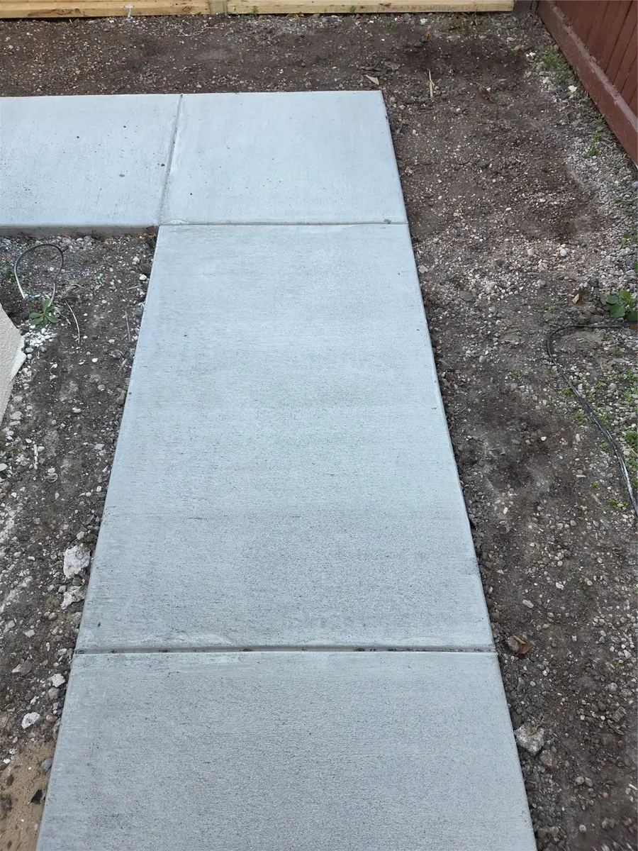 12319 Ridgeside Drive, Houston, TX 77072 - Image #3