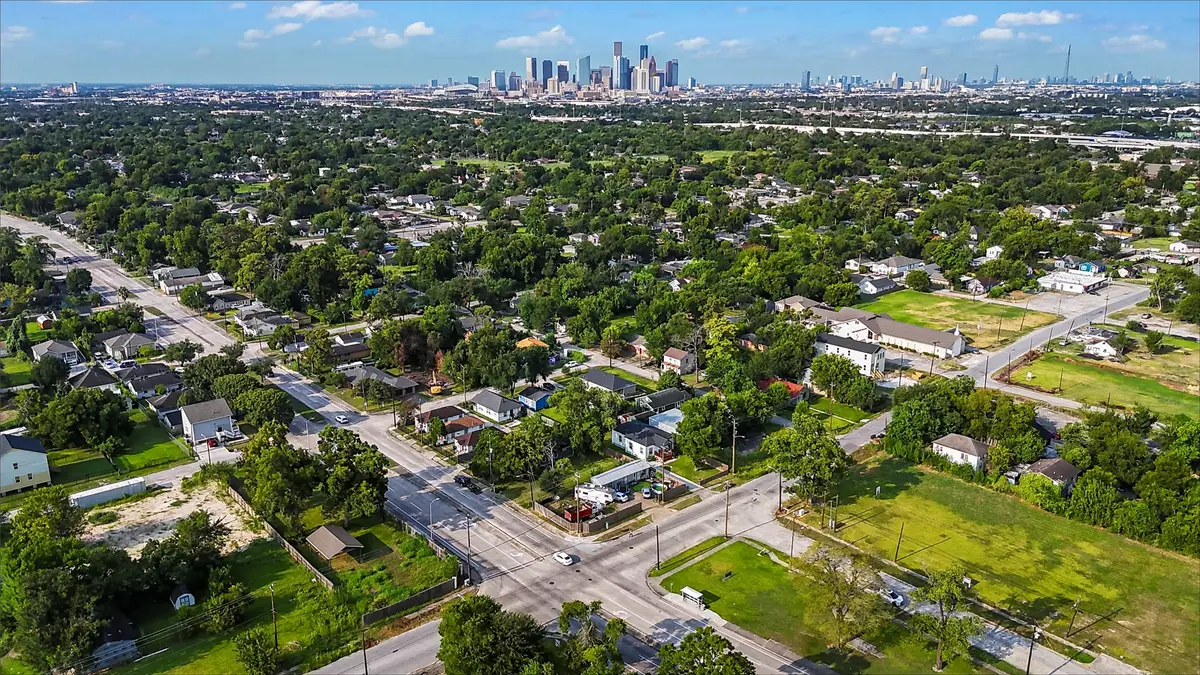 3811 Love Street, Houston, TX 77026 - #1