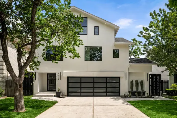 4814 Locust Street, Bellaire, TX 77401