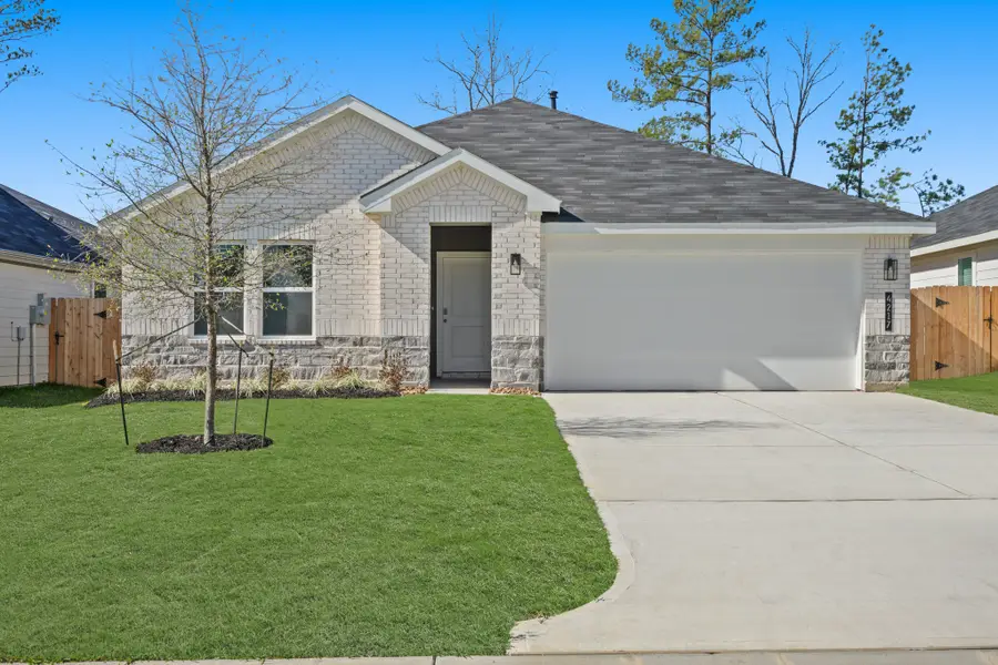 4217 Multnomah Falls Drive, Conroe, TX 77303 - #2