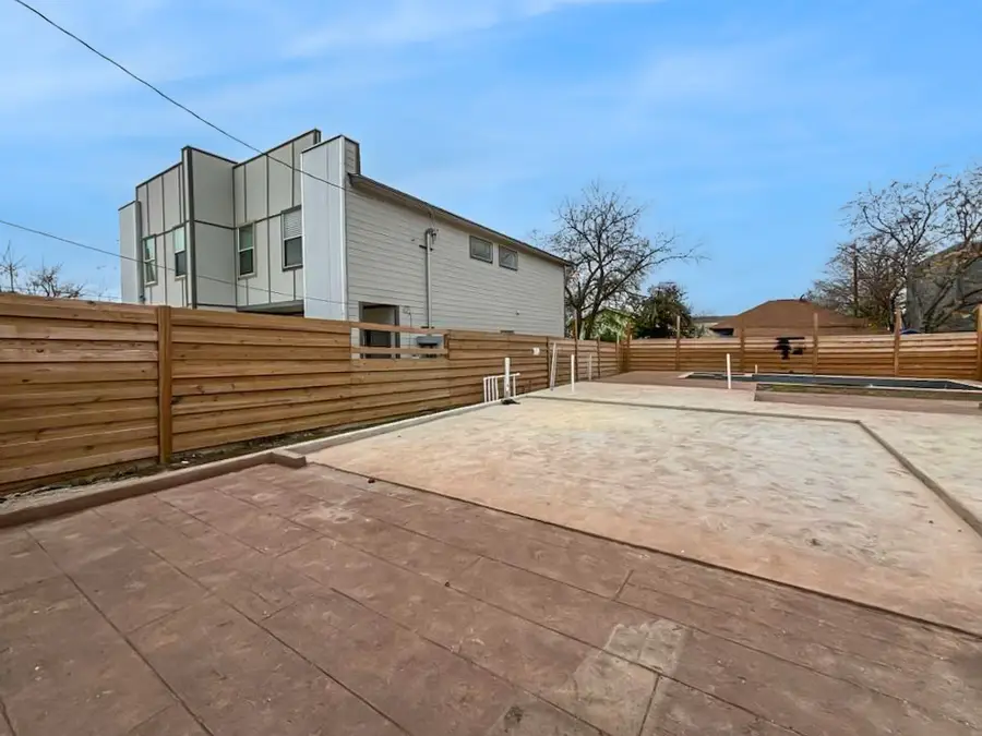 523 S Olive Street, San Antonio, TX 78203 - Image #3