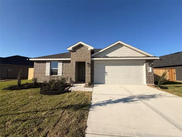 611 Meadowknoll Drive, Crosby, TX 77532