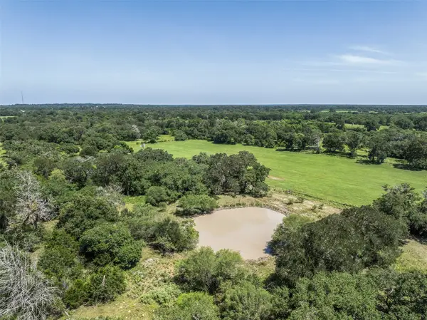 1219 Hattermann Lane, Weimar, TX 78962