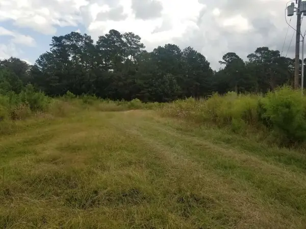 12197 Fm 2025 Road, Cleveland, TX 77328