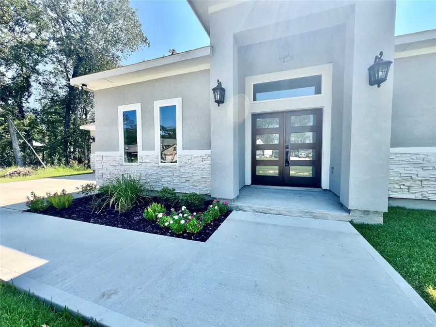 461 Spanish Drive, Dayton, TX 77535 - #3