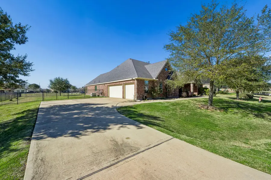 3607 Olive Mill Court, Richmond, TX 77406 - Image #3