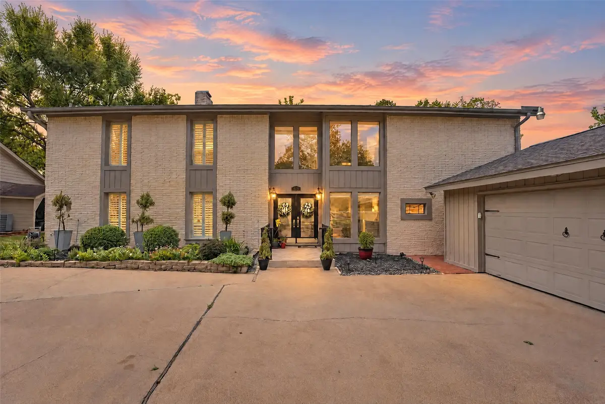 645 Augusta Drive, Huntsville, TX 77340 - #1
