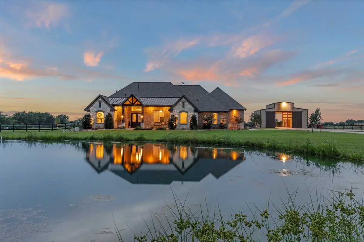 2667 Maler Road, Sealy, TX 77474 - Image #1