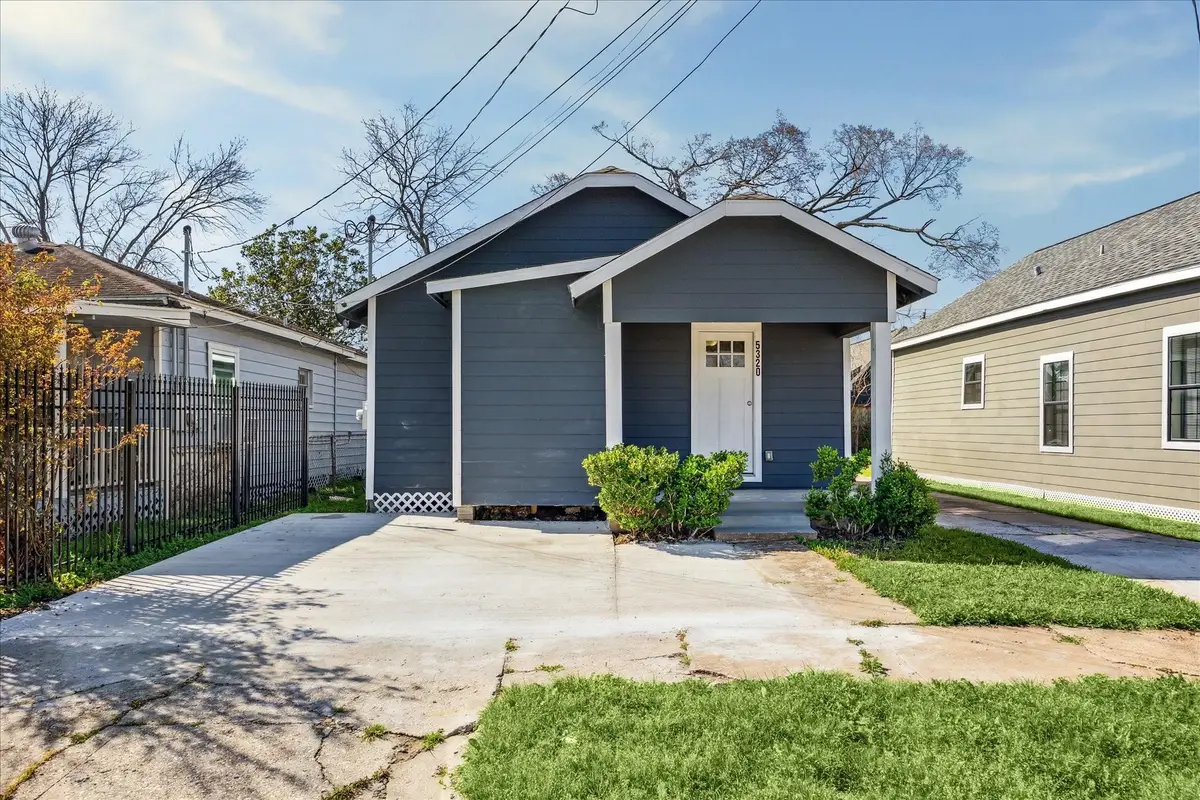 5320 Bell St, Houston, TX 77023 - #1