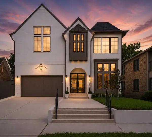 2325 Wroxton Road, Houston, TX 77005