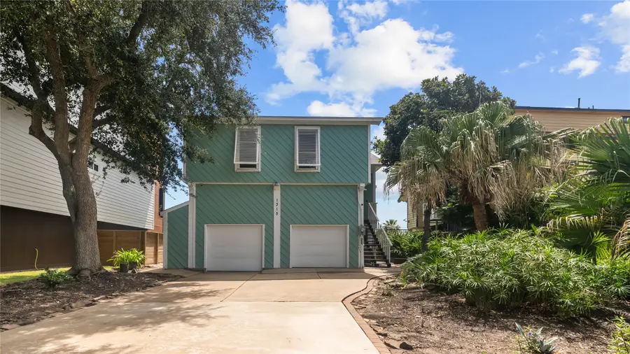 1315 23rd Street, Dickinson, TX 77539 - Image #3