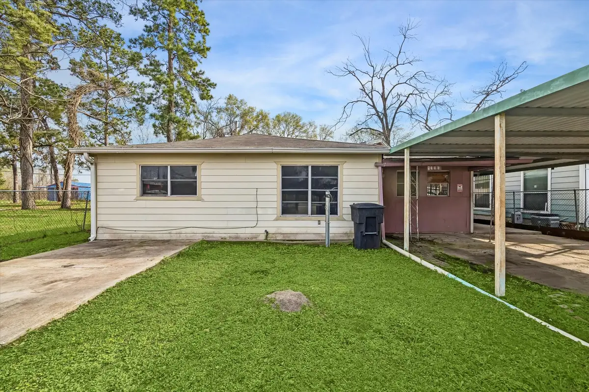 5930 Guadalupe Street, Houston, TX 77016 - #1