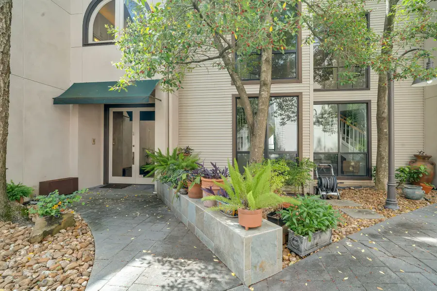 5084 Augusta Street, Houston, TX 77007 - #3