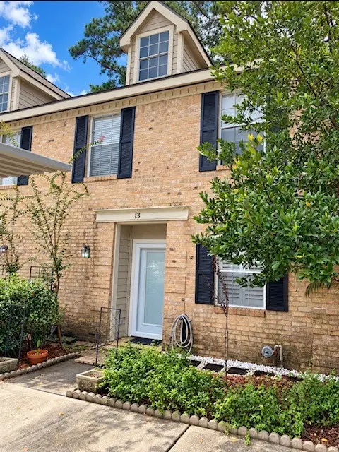 2030 Plantation Drive #C13, Conroe, TX 77301