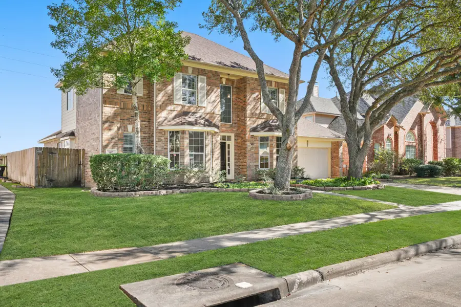 1427 Crescent Oak Drive, Missouri City, TX 77459 - Image #2