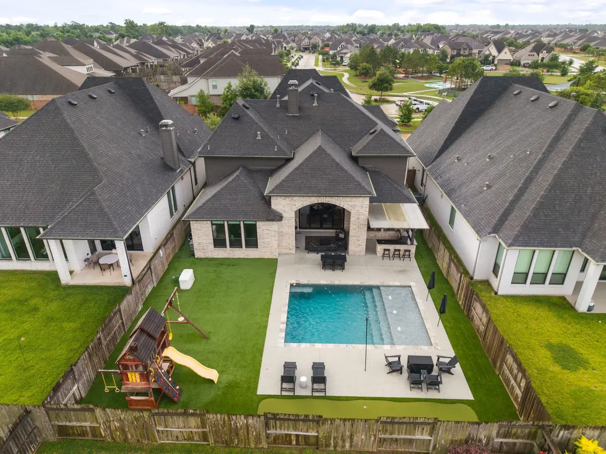 8815 Autumn Pine Drive, Missouri City, TX 77459 - #1