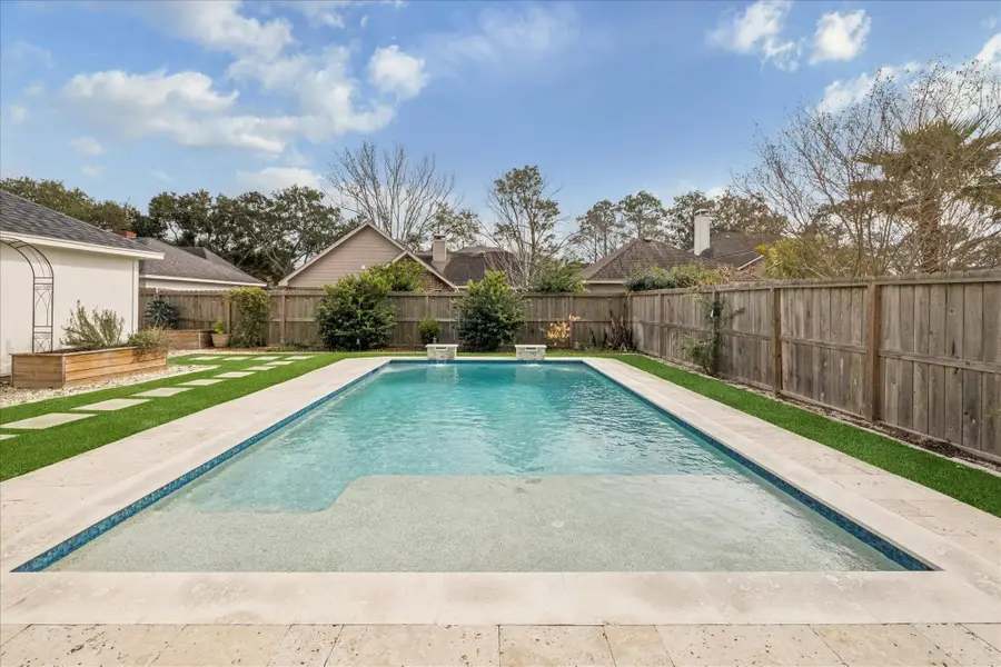 15910 Park Center Drive, Houston, TX 77059 - #3