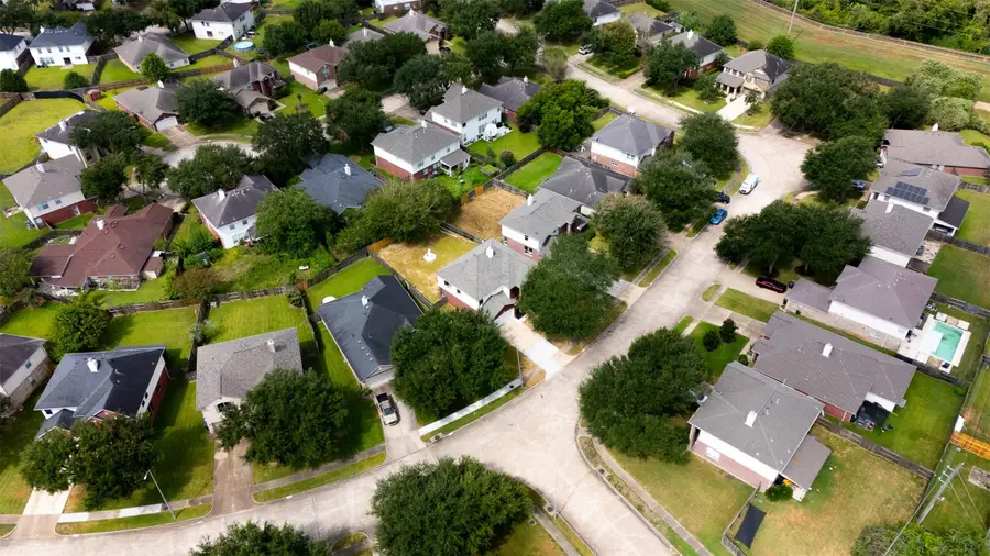 2522 Willow Springs Lane, Sugar Land, TX 77479 - #3