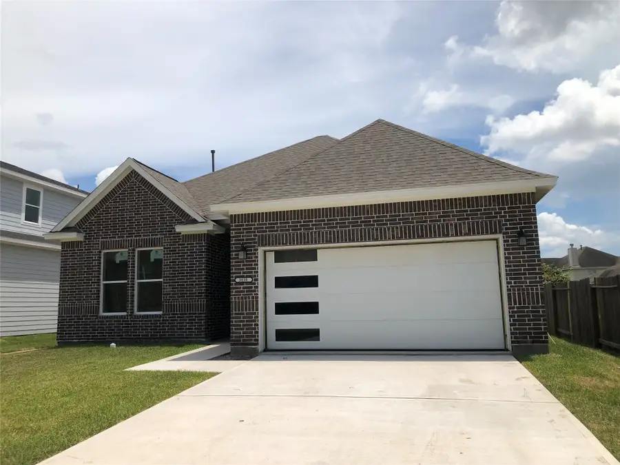 3810 St Simon Manor Drive, Houston, TX 77047 - Image #2