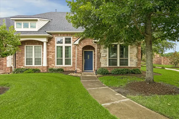 3338 Knollcrest Lane, Pearland, TX 77584
