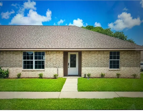 7178 Crownwest Street #7178, Houston, TX 77072