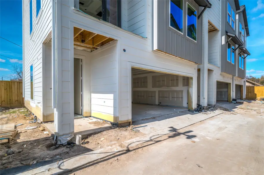 904 Kern Street #C, Houston, TX 77009 - #3