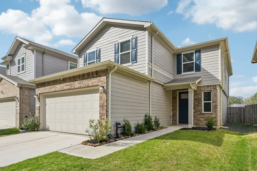 12130 Blooming Willow Drive, Tomball, TX 77377 - #2