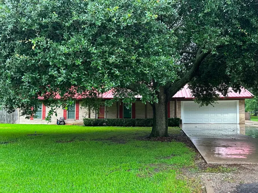 10922 Glen Oaks Street, Beaumont, TX 77705 - #2
