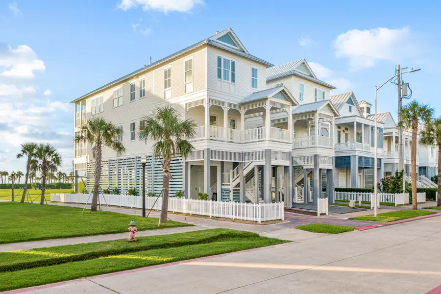 2602 E Seaside Drive, Galveston, TX 77550 - #2