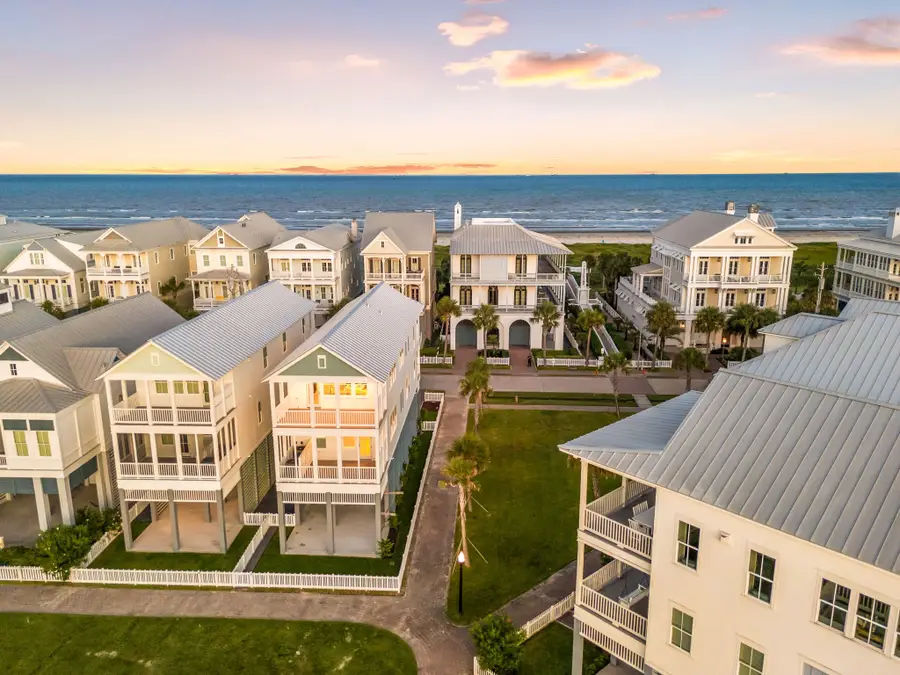 2602 E Seaside Drive, Galveston, TX 77550 - #3