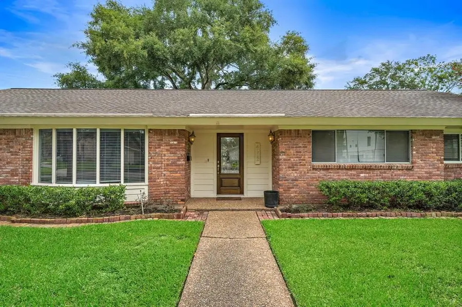 4922 Braesvalley Drive, Houston, TX 77096 - #2
