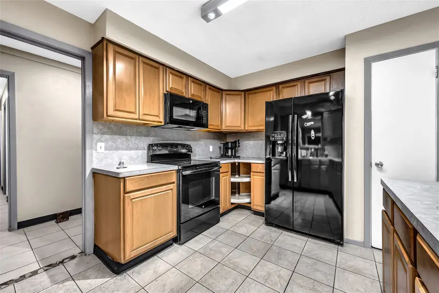 6610 Northleaf Drive, Houston, TX 77086 - #2