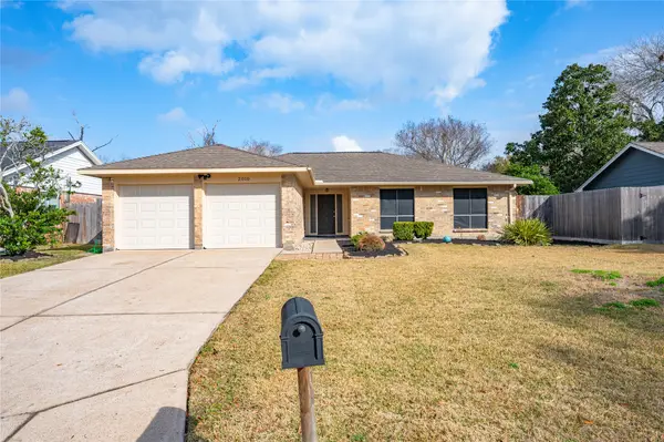 2010 Victoria Court, League City, TX 77573