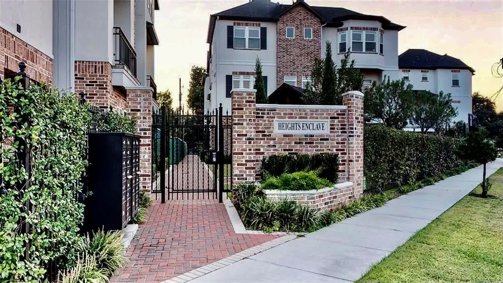 1013 E 28th Street, Houston, TX 77009 - #1