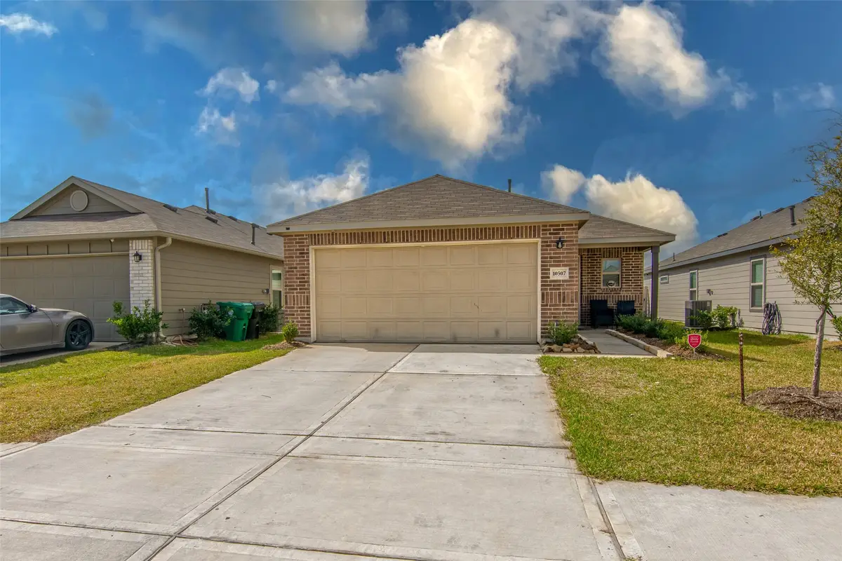 10507 Vinca Minor Lane, Houston, TX 77016 - Image #1