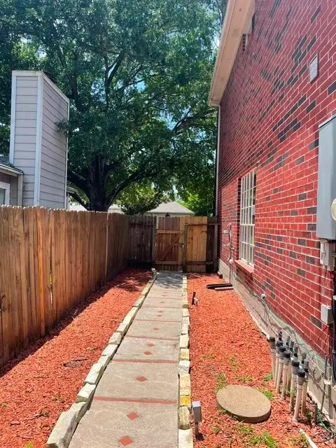2859 Crest Park Drive, Houston, TX 77082 - #2