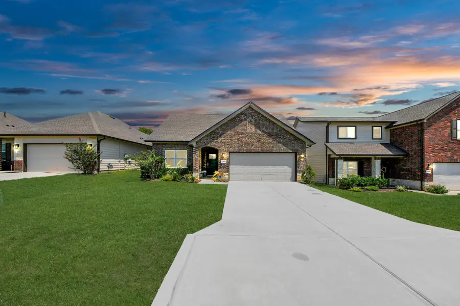 13095 Clearview Drive, Willis, TX 77318 - Image #3