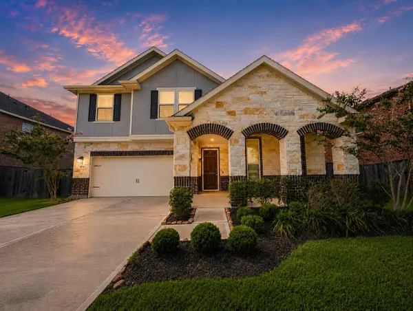 10719 Hidden Arrow Court, Humble, TX 77338