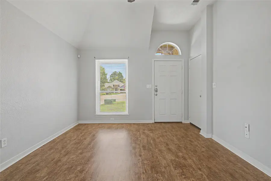 111 Enfield Court, Huntsville, TX 77320 - #3