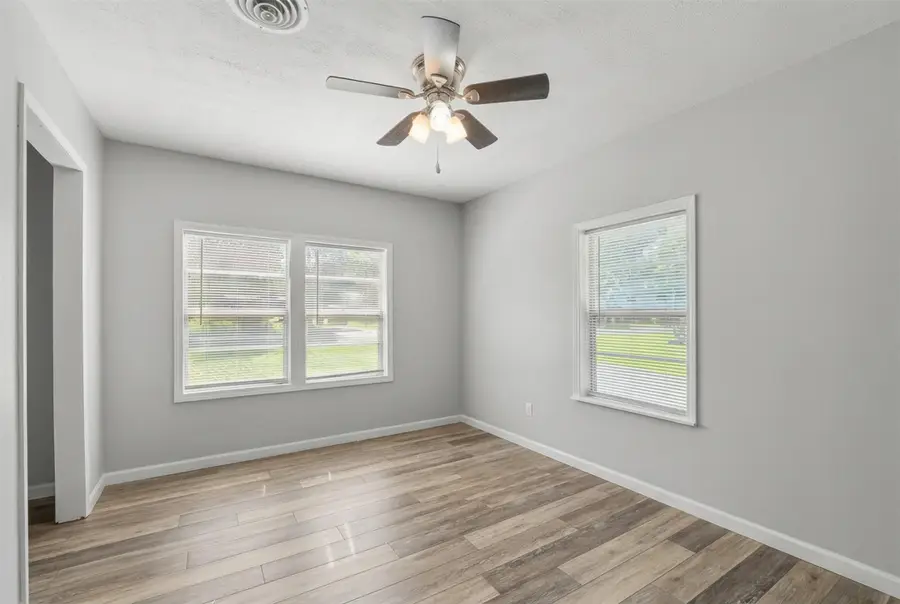 316 Pine Harbor Drive, Onalaska, TX 77360 - #2