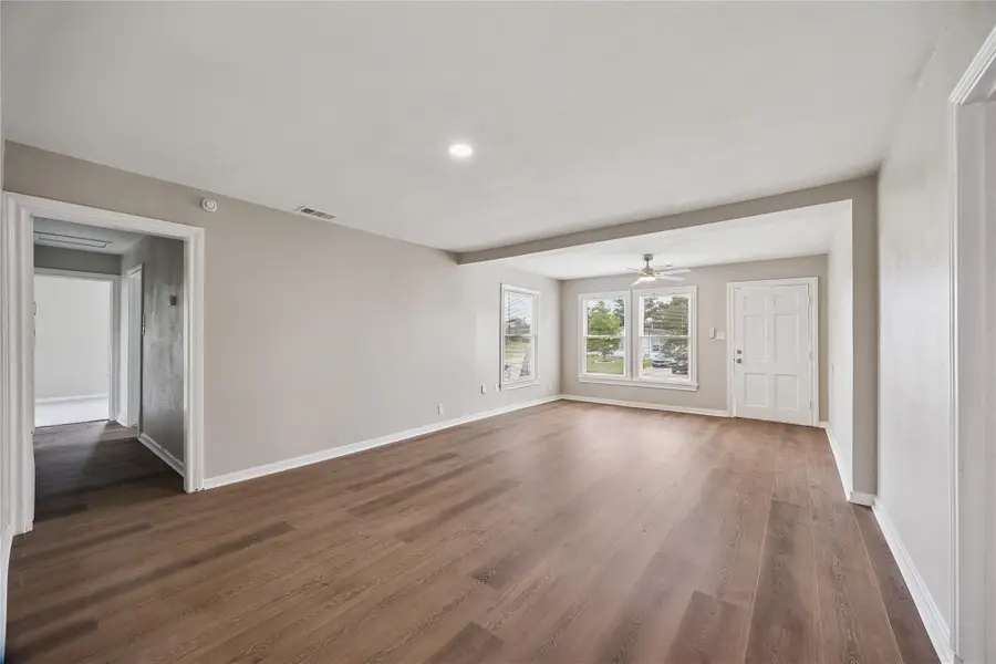 613 Winding Way Street, Lake Jackson, TX 77566 - #3